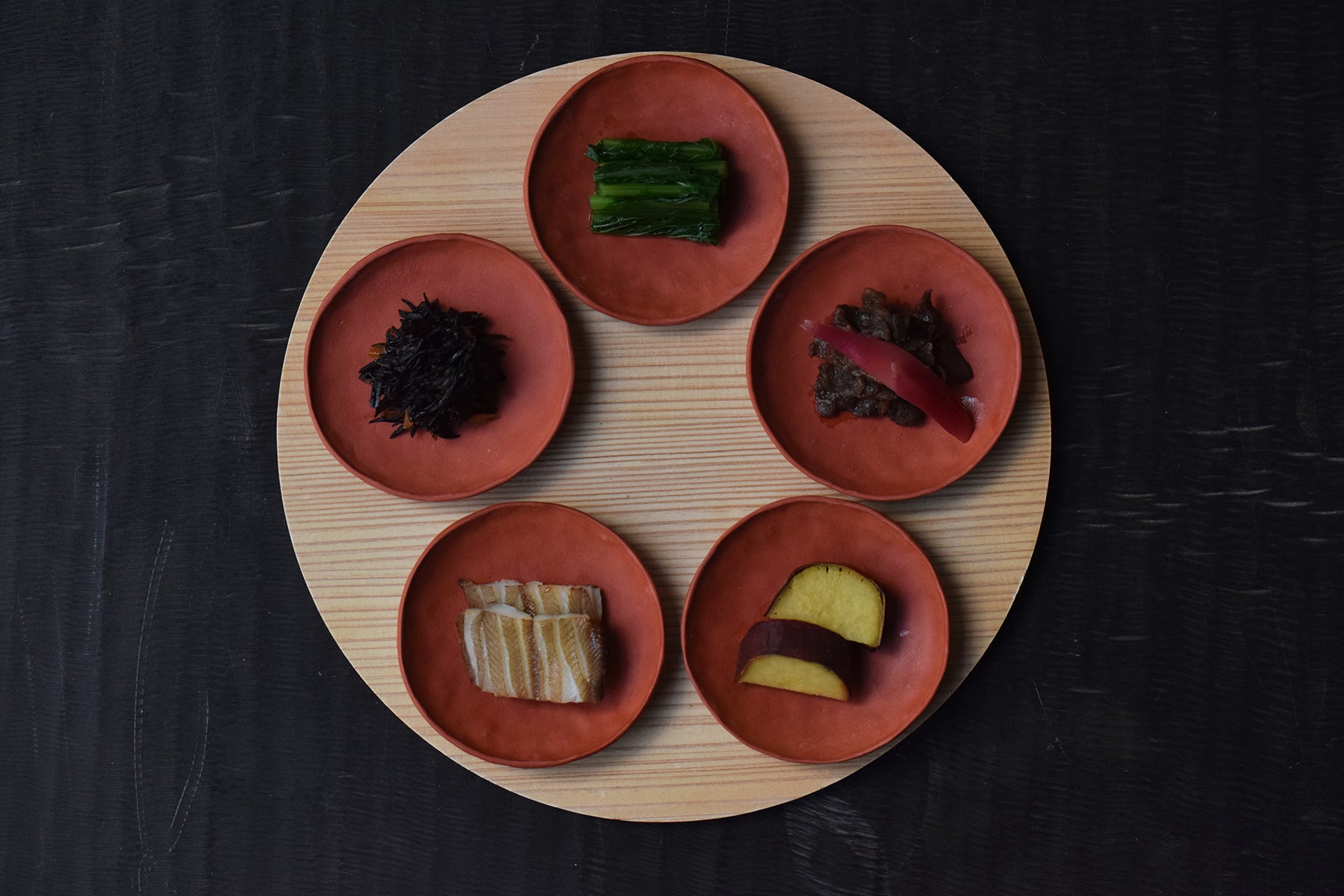 螺鈿入り御膳（30個程度） 入舟】One Harmony会員限定 ご昼食メニュー「入舟膳」 | スタッフ