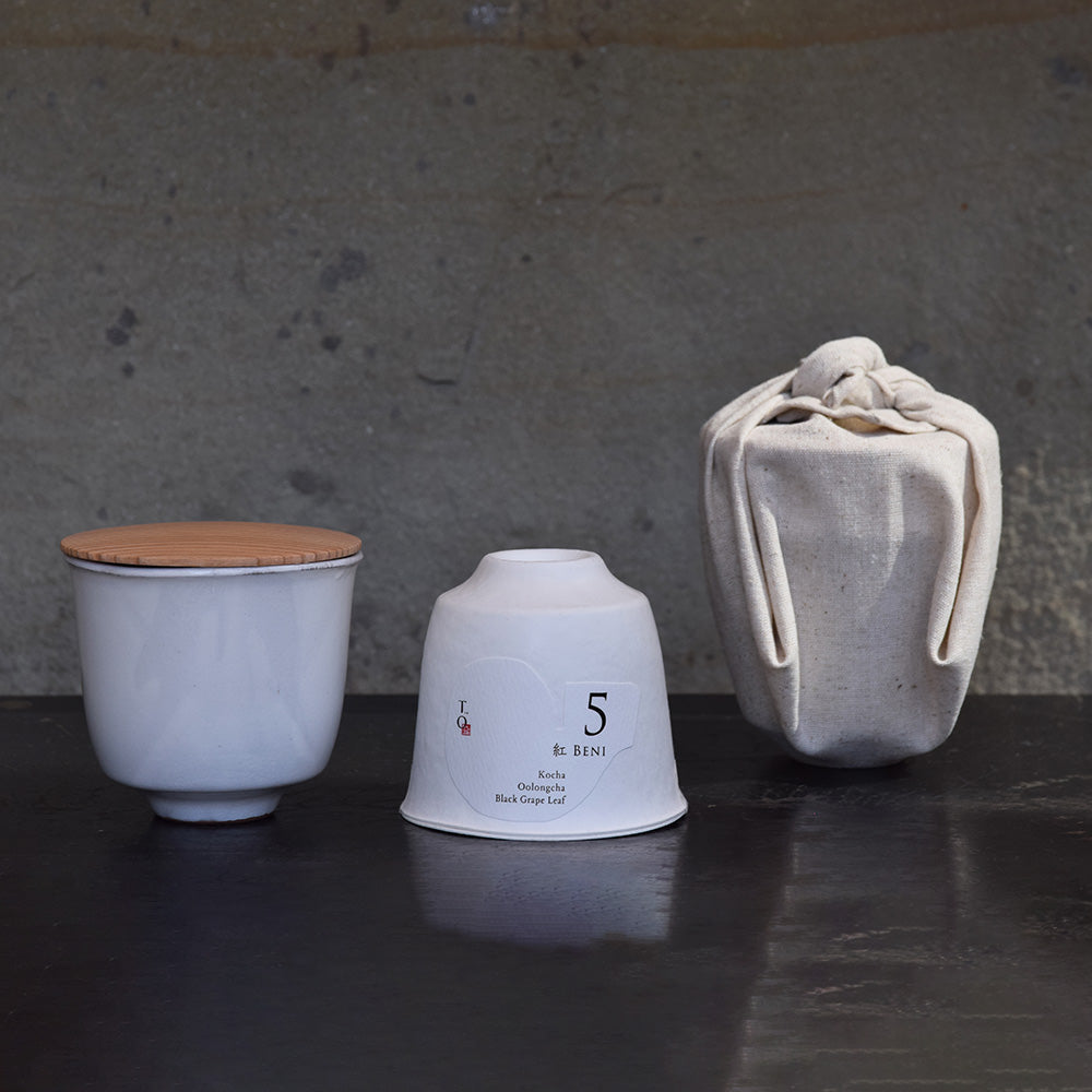 T., Collection × Sゝゝ［エス］ – HIGASHIYA・茶方薈・Sゝゝ