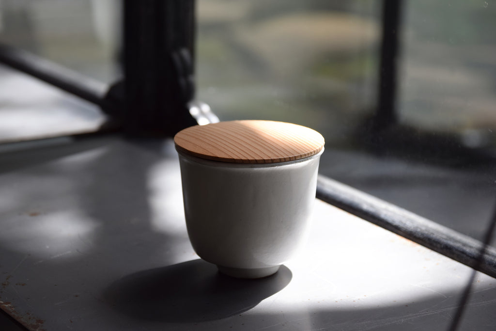 箕面焼 蓋付き 茶碗