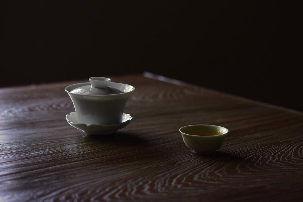 平盃 青磁 – HIGASHIYA Online Shop
