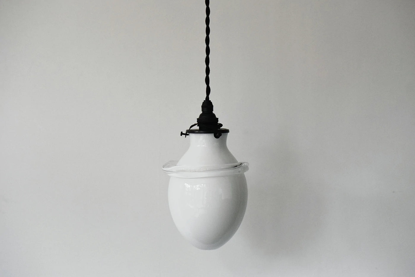 ランプシェード 乳白 – HIGASHIYA Online Shop ランプシェード 乳白 – HIGASHIYA Online Shop