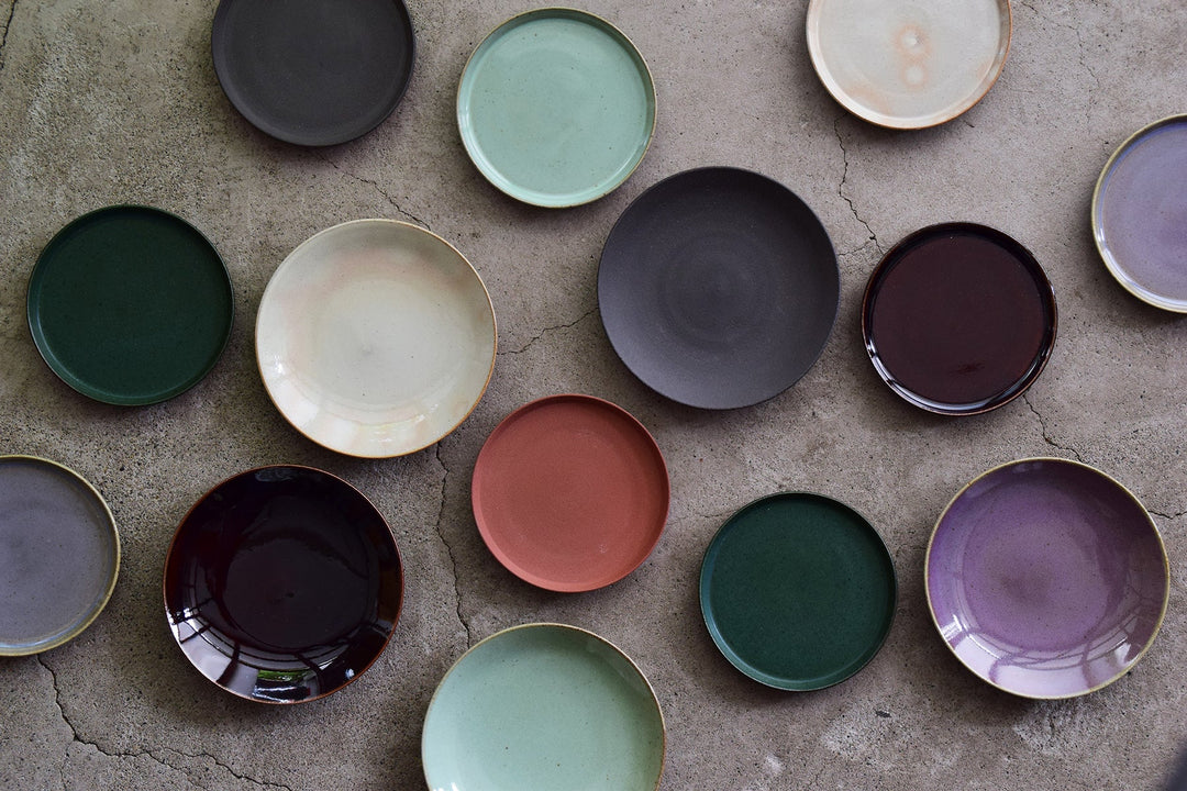 引出物 陶器の小皿 2枚セット – HIGASHIYA・茶方薈・Sゝゝ公式 オンラインショップ - OGATA Online Department  Store